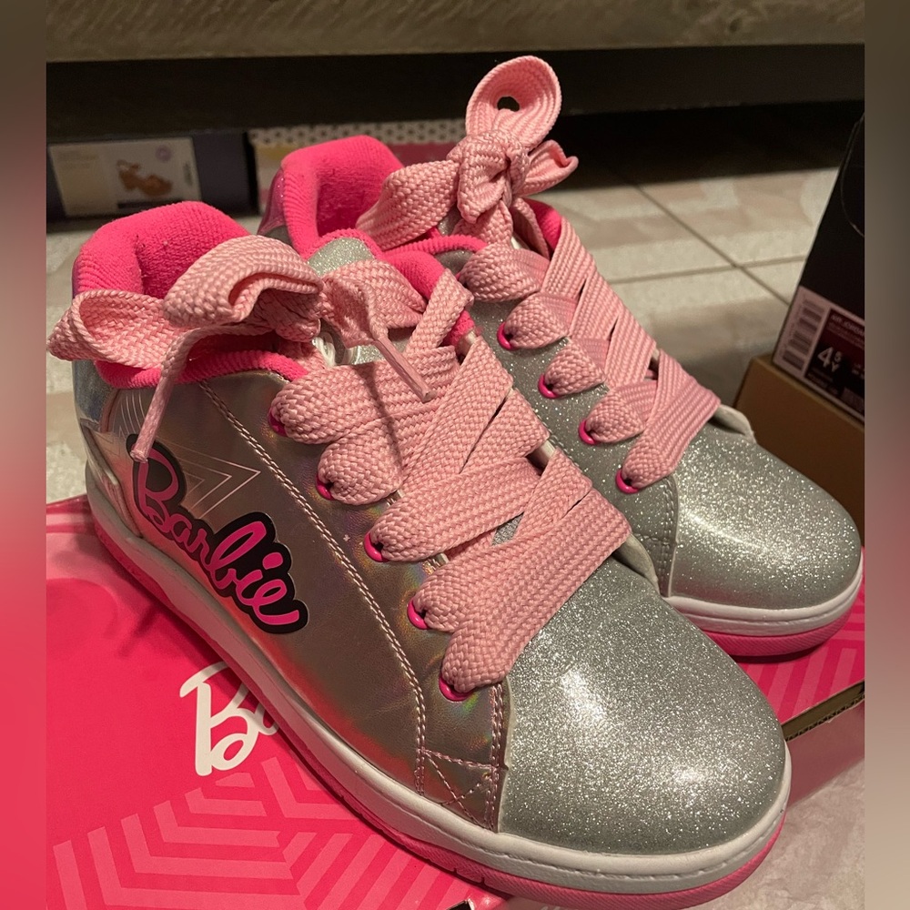 Barbie heelys